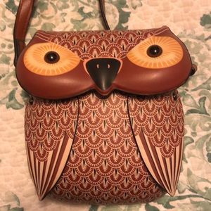 Owl Shaped Crossbody Purse